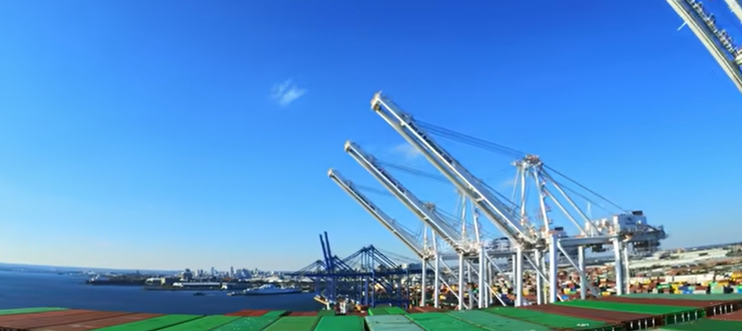 2025新年伊始，，，，，集装箱海运市场风云再起迎来“价钱战”